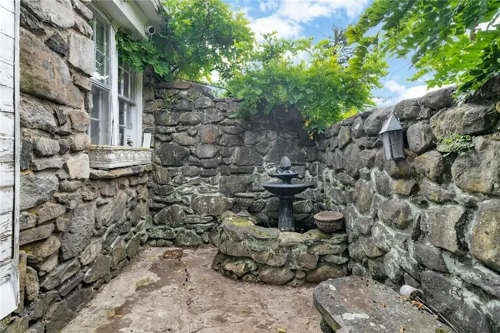 39 Terry Hill Road Carmel NY 10512