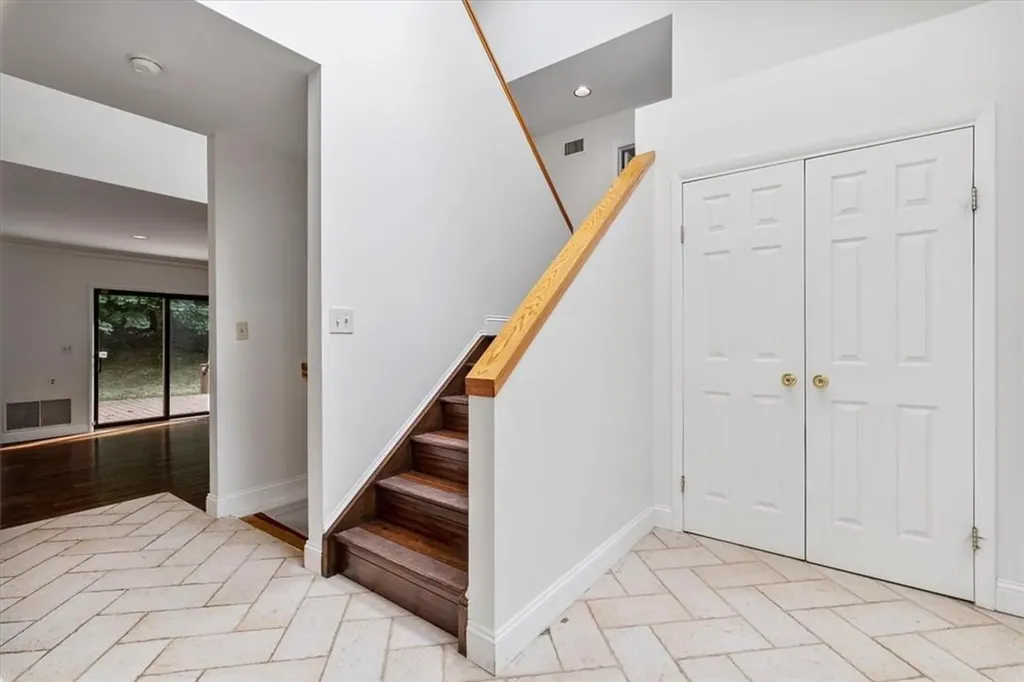 45 Bramblebrook Road Ardsley NY 10502
