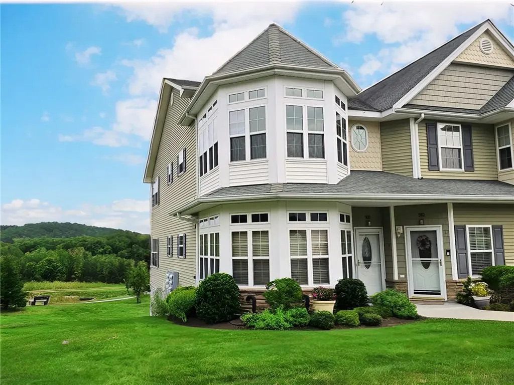 909 Egrets Landing Carmel NY 10512