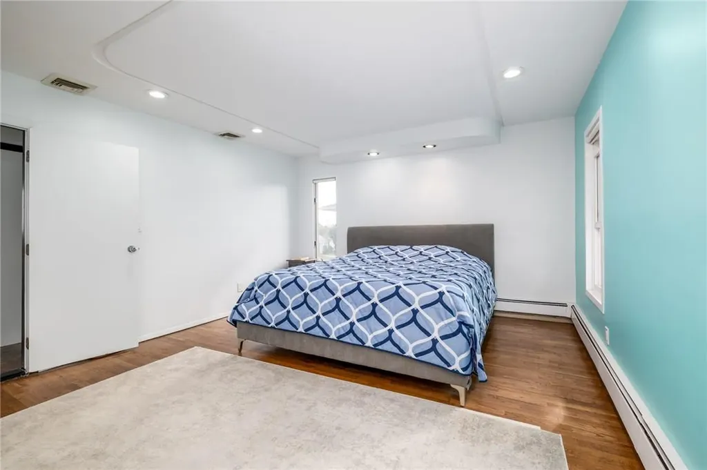 429 Bambrick Street Oceanside NY 11572
