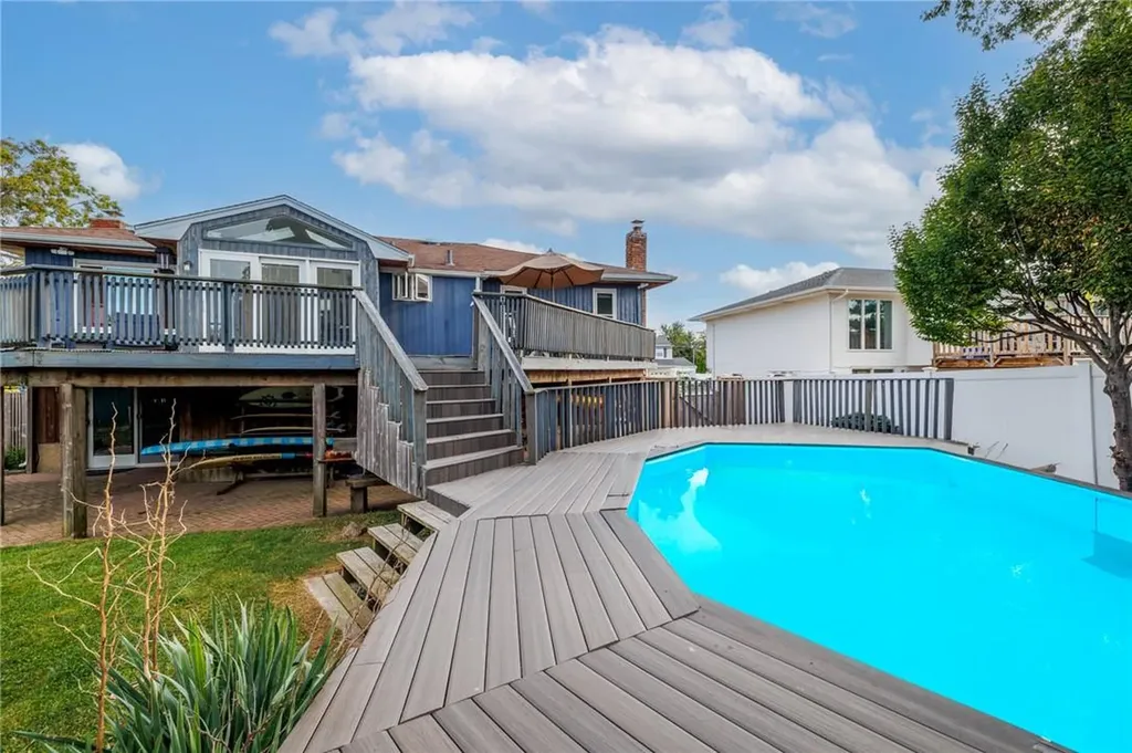 429 Bambrick Street Oceanside NY 11572