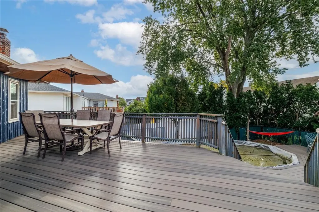 429 Bambrick Street Oceanside NY 11572