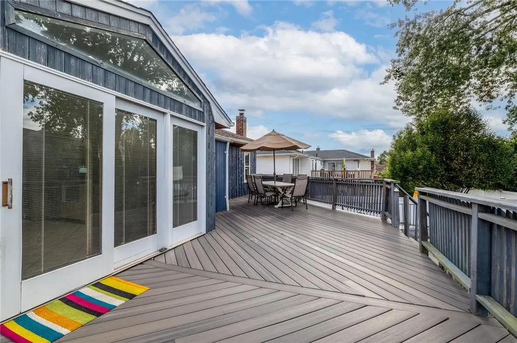 429 Bambrick Street Oceanside NY 11572