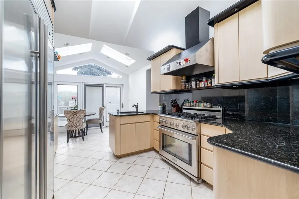 429 Bambrick Street Oceanside NY 11572