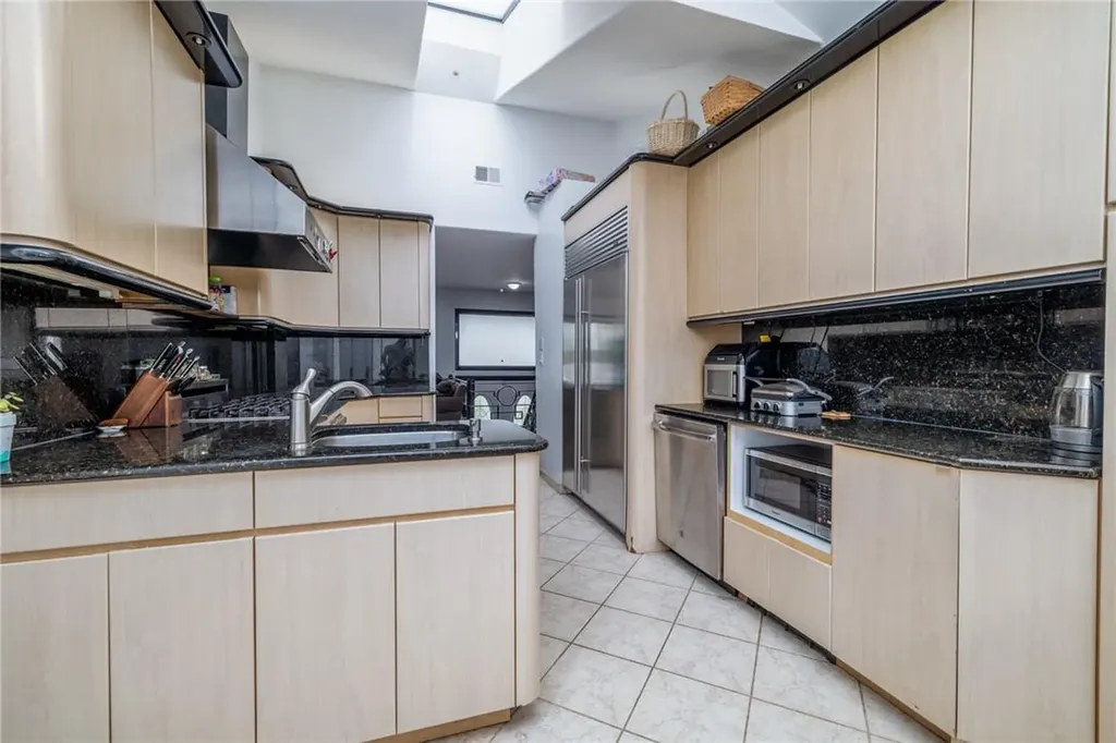 429 Bambrick Street Oceanside NY 11572