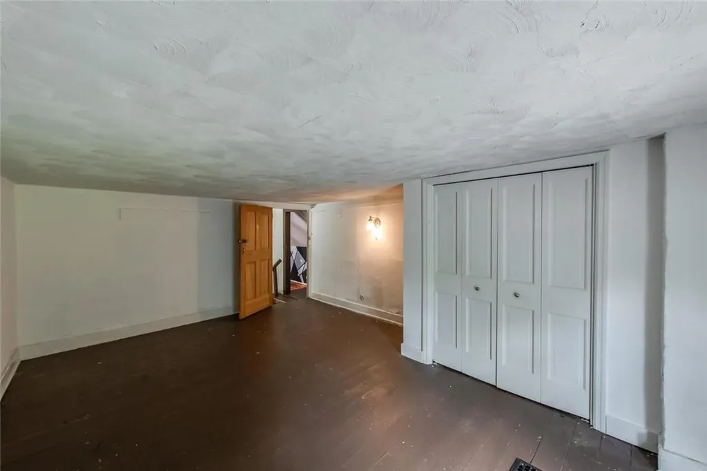 1593 E Noxon Road Lagrangeville NY 12540