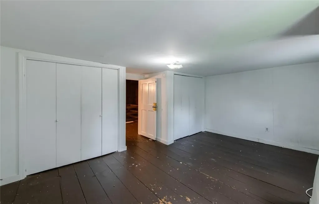 1593 E Noxon Road Lagrangeville NY 12540