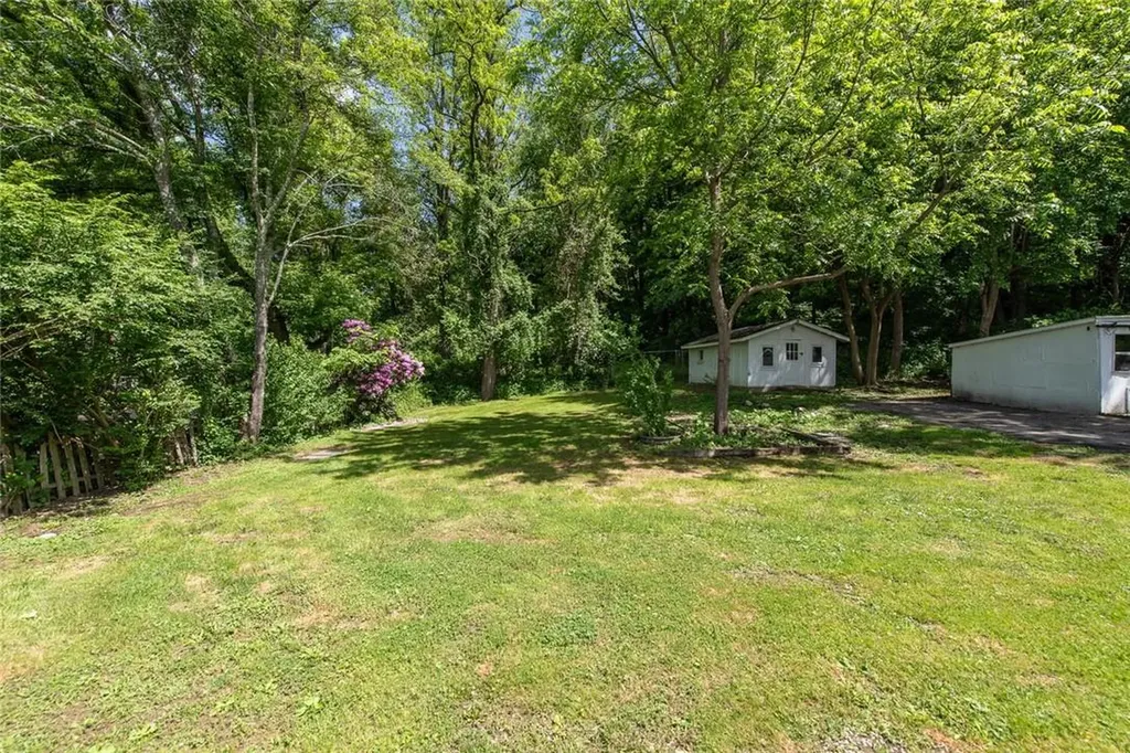 1593 E Noxon Road Lagrangeville NY 12540