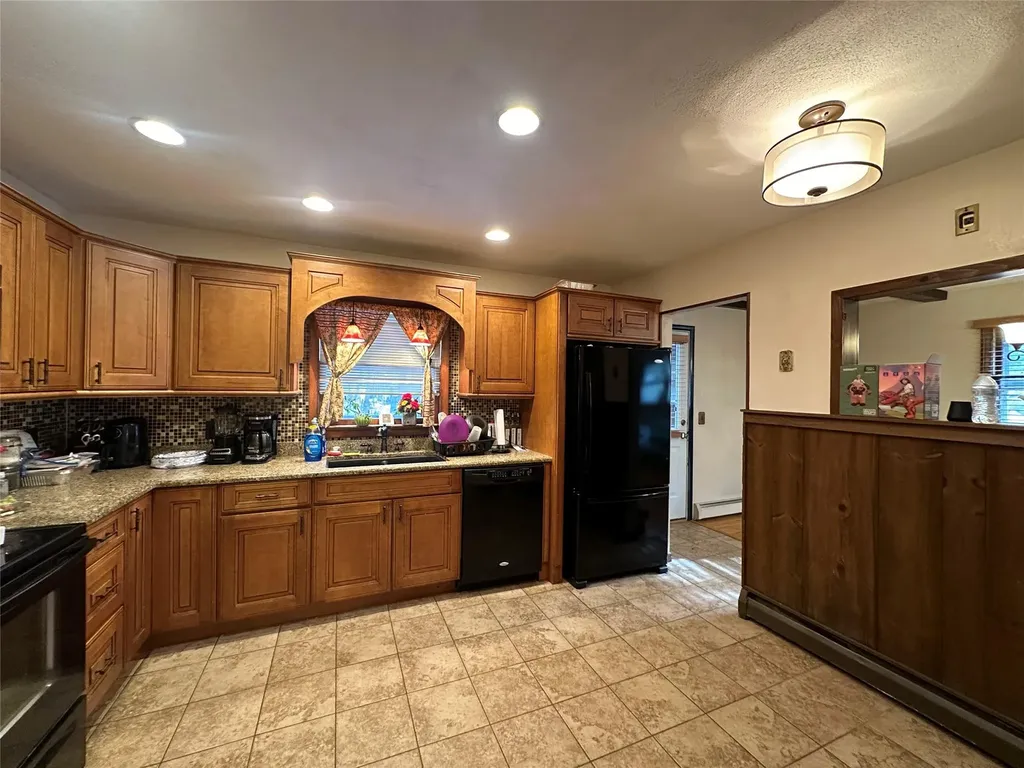 9 Oliver Drive Newburgh NY 12550