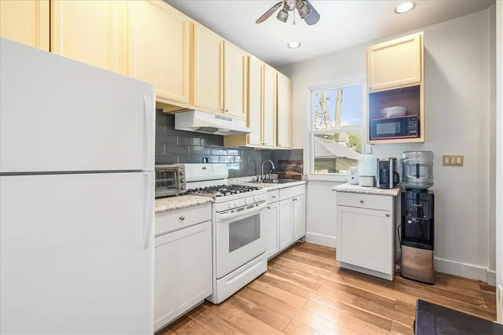 78 E Maple Avenue Suffern NY 10901
