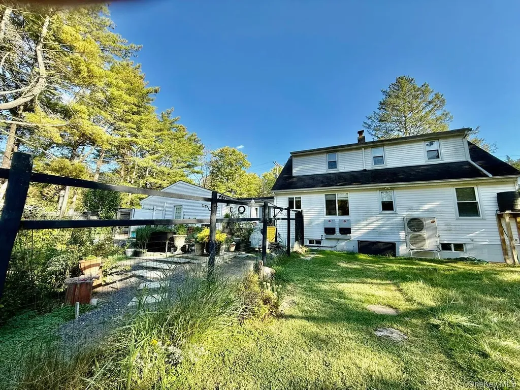 2392 Bruynswick Road Wallkill NY 12589