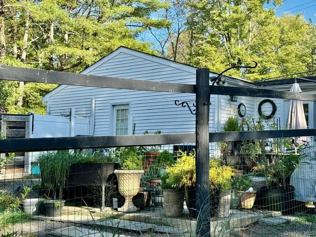 2392 Bruynswick Road Wallkill NY 12589