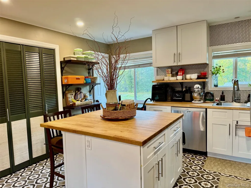 2392 Bruynswick Road Wallkill NY 12589