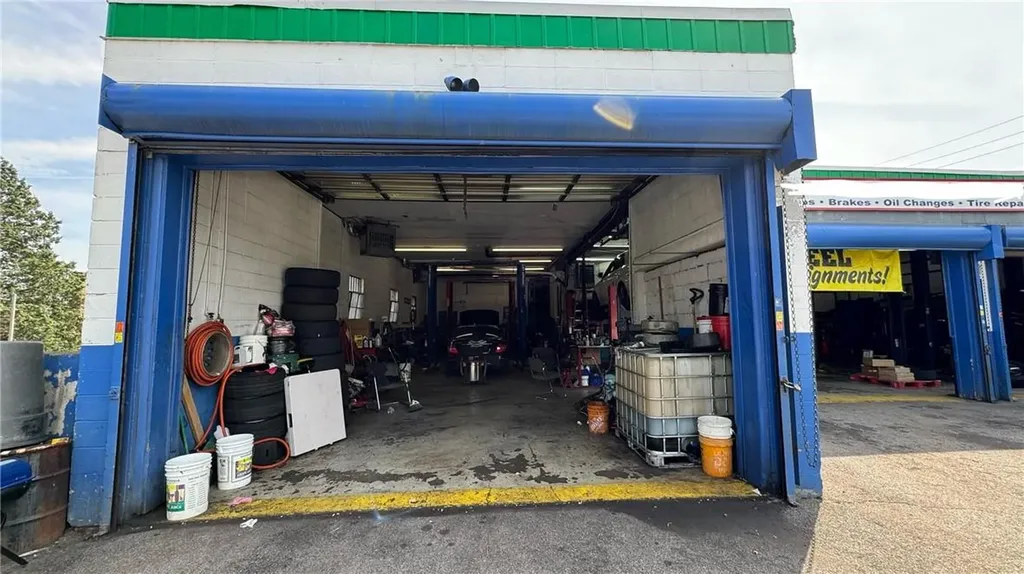 925 Yonkers Avenue Yonkers NY 10704