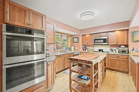 422-424 York Street Malden On Hudson NY 12453