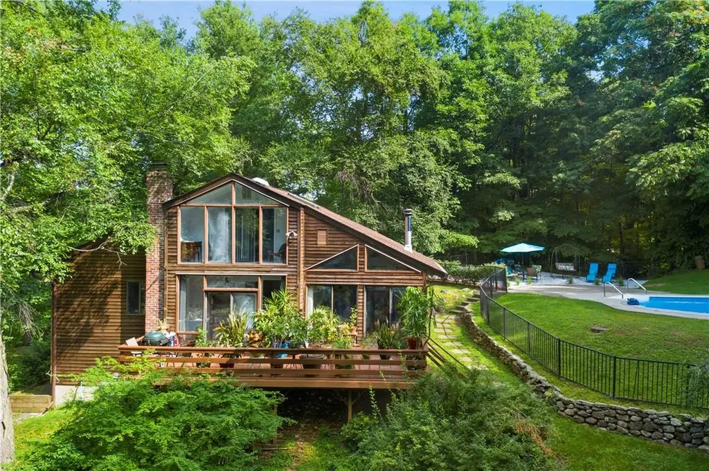 507 Furnace Dock Road Cortlandt NY 10567