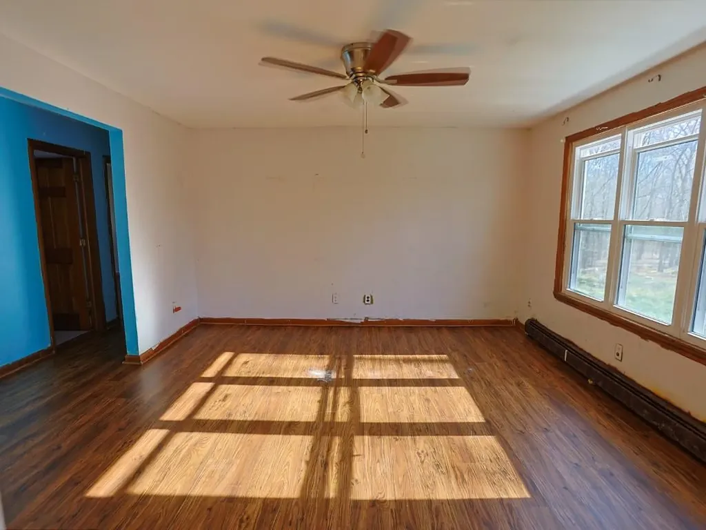 24 Roe Road Bloomingburg NY 12721