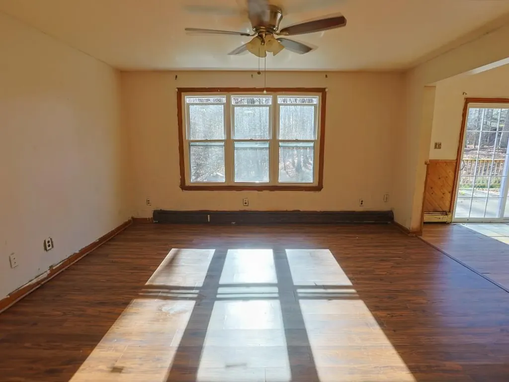 24 Roe Road Bloomingburg NY 12721