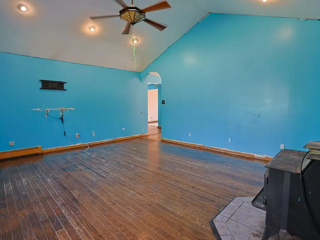 24 Roe Road Bloomingburg NY 12721