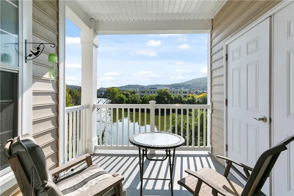 531 Regency Drive Fishkill NY 12524