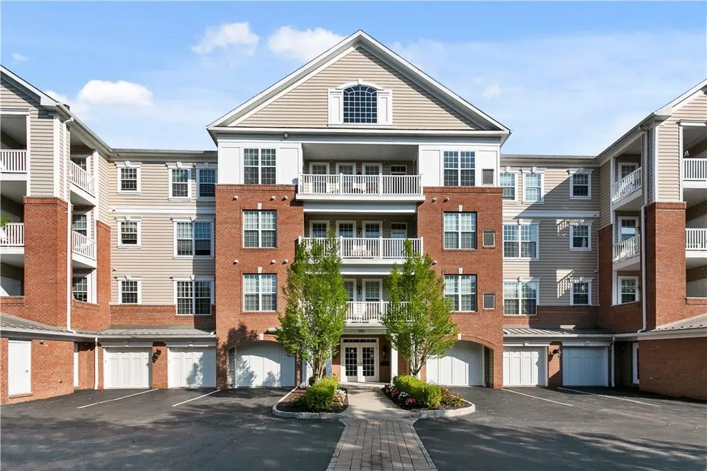 531 Regency Drive Fishkill NY 12524
