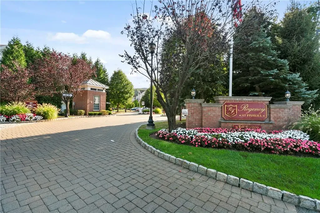 531 Regency Drive Fishkill NY 12524