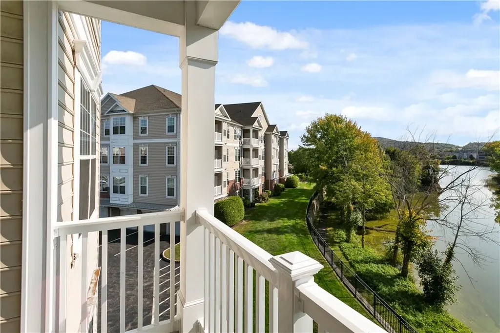 531 Regency Drive Fishkill NY 12524