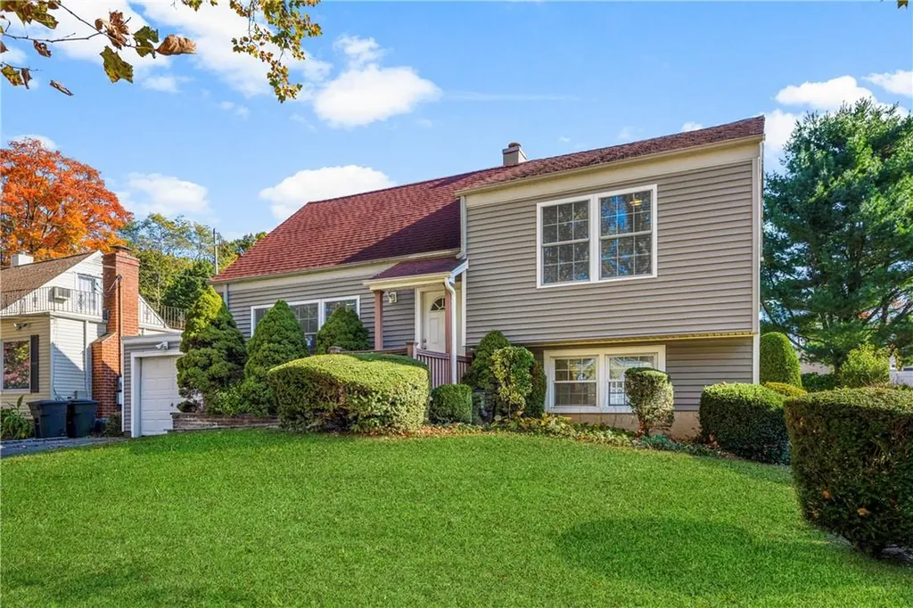 172 Remsen Road Yonkers NY 10710