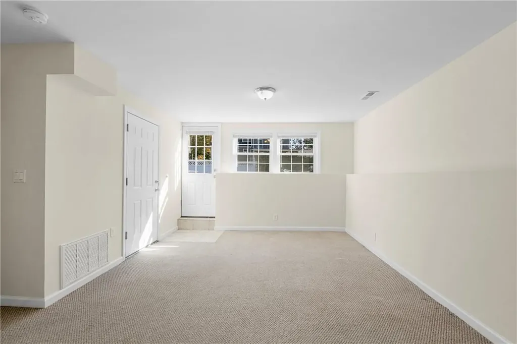 172 Remsen Road Yonkers NY 10710