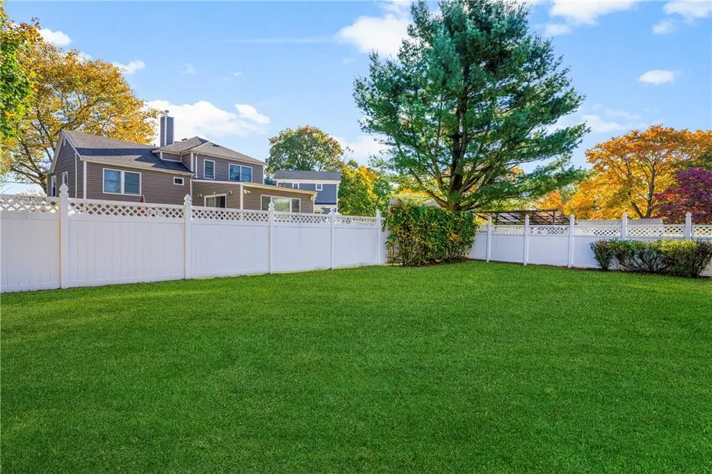 172 Remsen Road Yonkers NY 10710