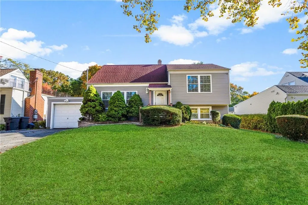 172 Remsen Road Yonkers NY 10710
