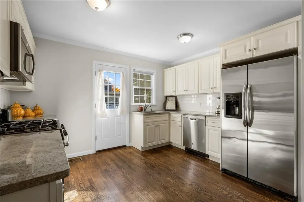 172 Remsen Road Yonkers NY 10710