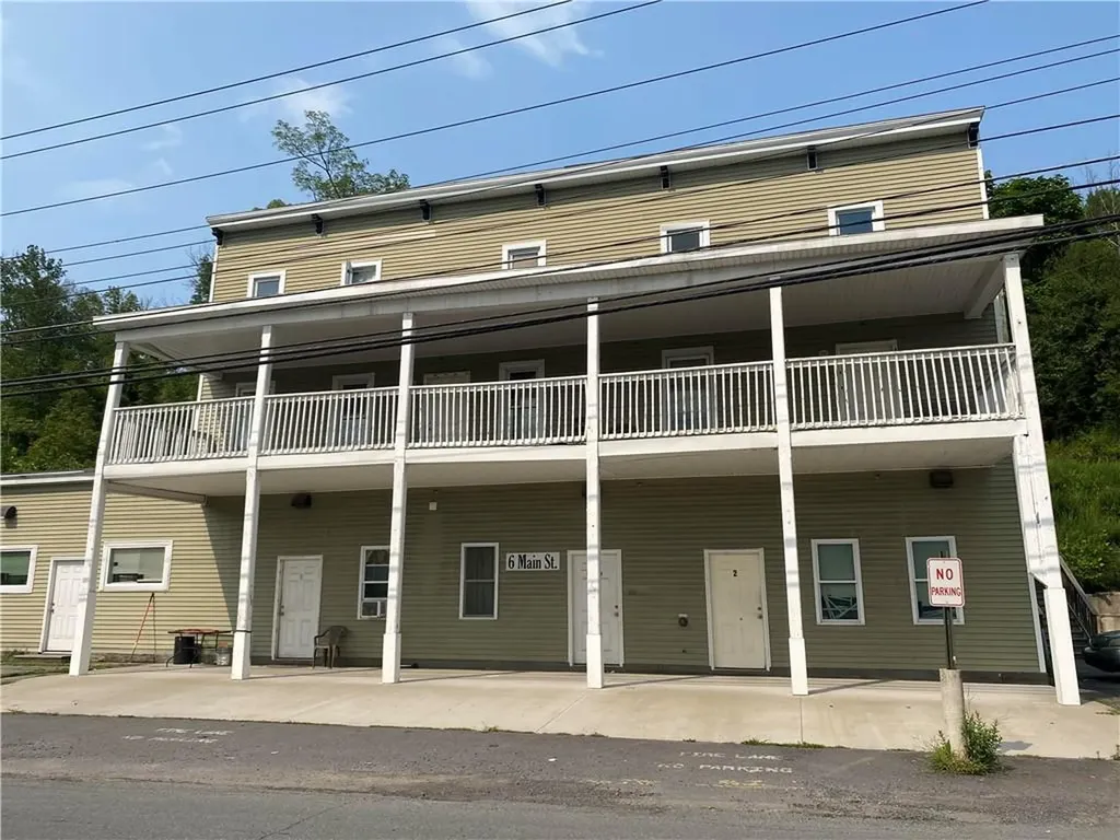 6 Main Street Sparrowbush NY 12780