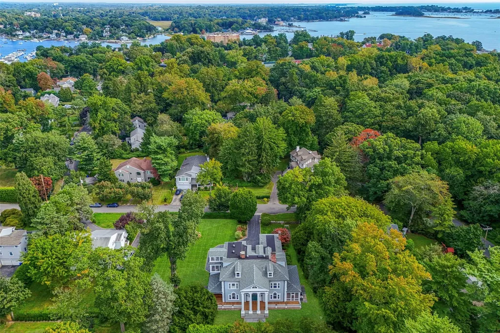 835 Claflin Avenue Mamaroneck NY 10543