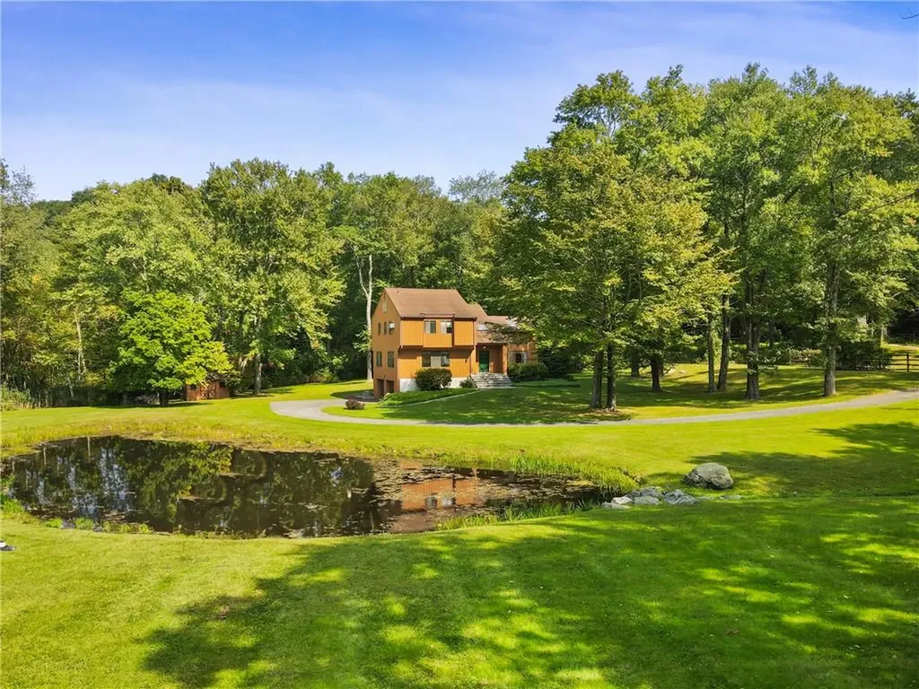 100 Birch Drive Bedford NY 10536