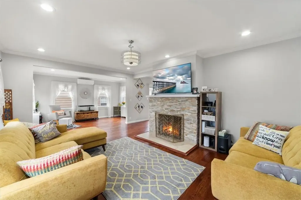 293 Bellevue Avenue Yonkers NY 10703