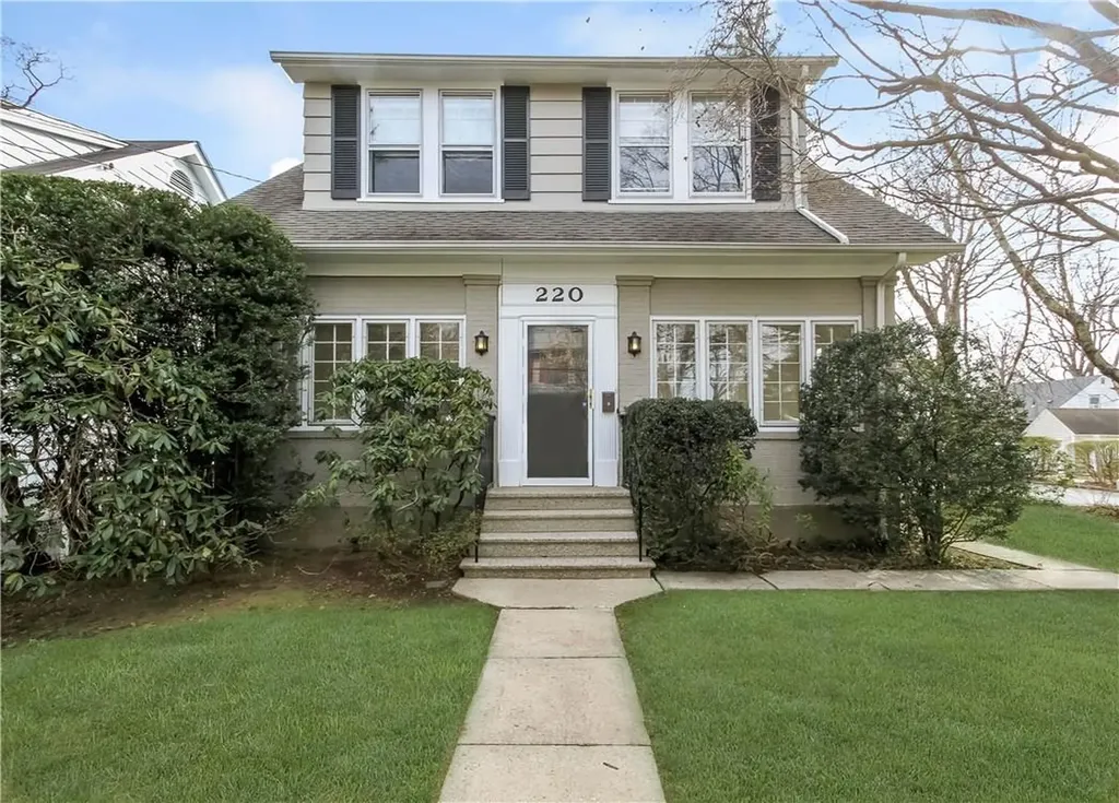 220 Boulevard Scarsdale NY 10583