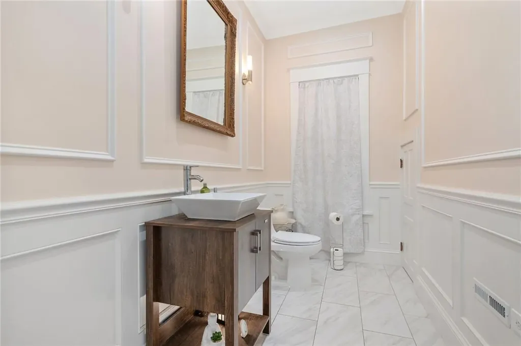 135 Elm Street Cobleskill NY 12043