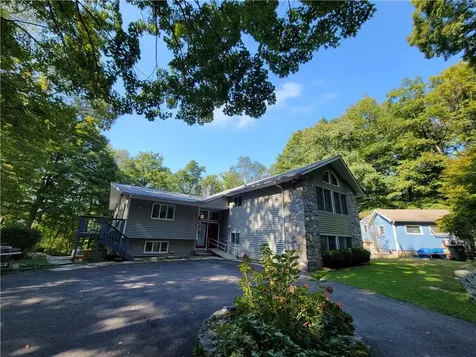 25 Barrett Hill Road Mahopac NY 10541
