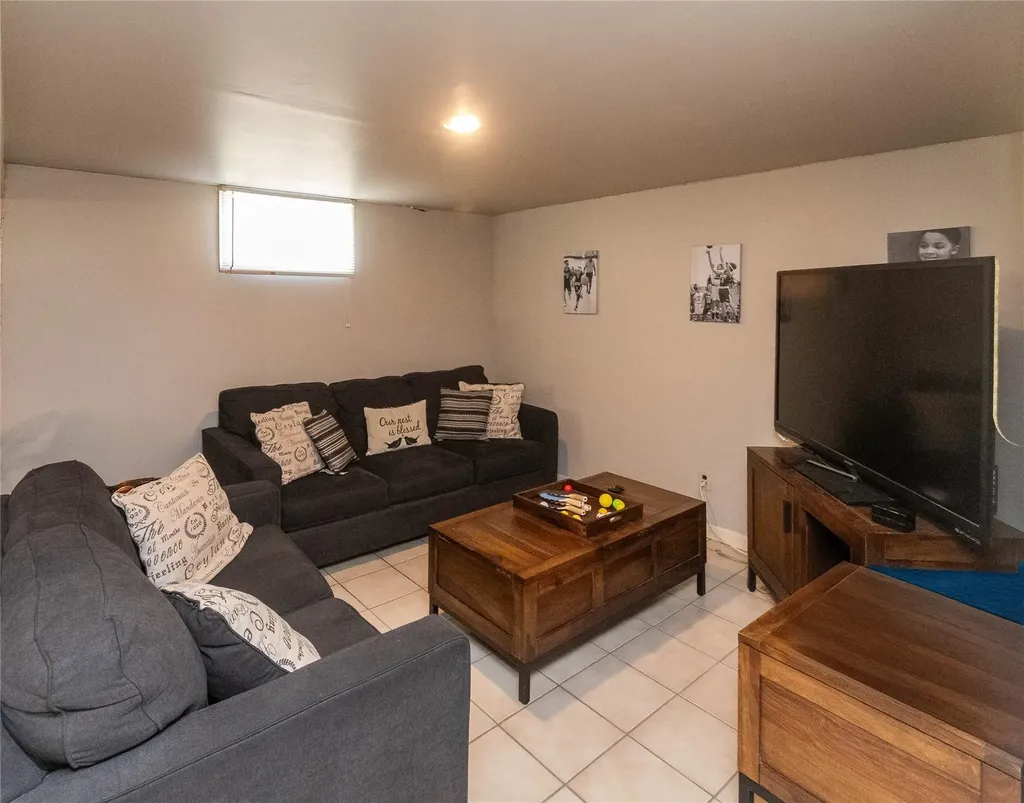 13 Tulip Lane Monroe NY 10950