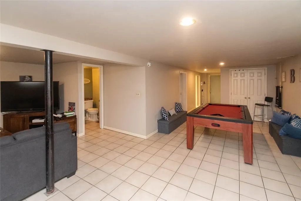 13 Tulip Lane Monroe NY 10950