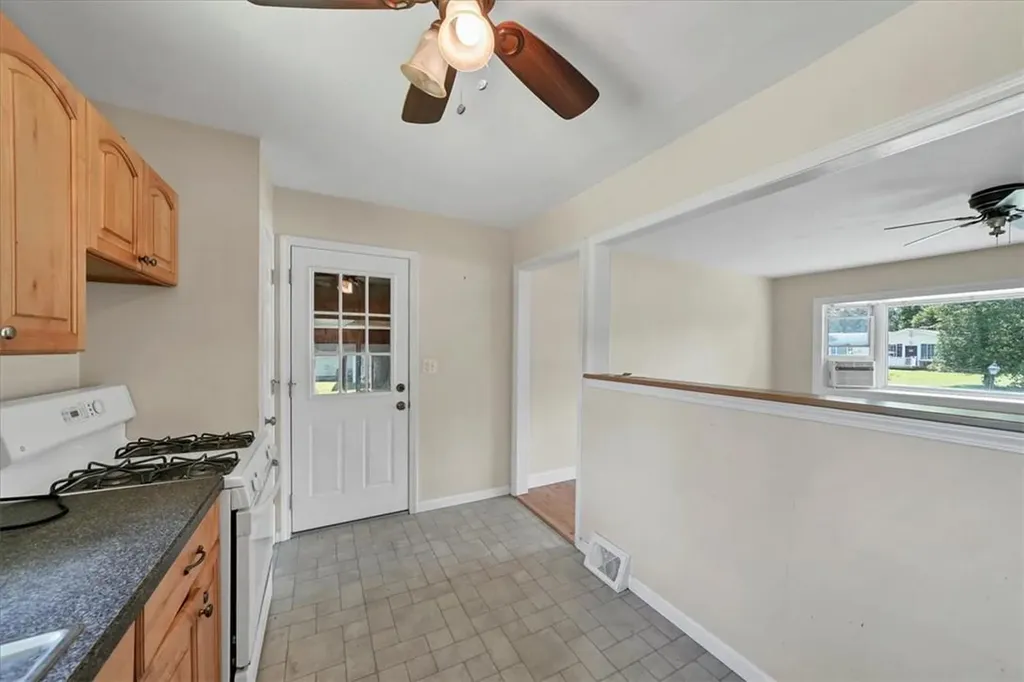 8 Merriewold Lane N Monroe NY 10950