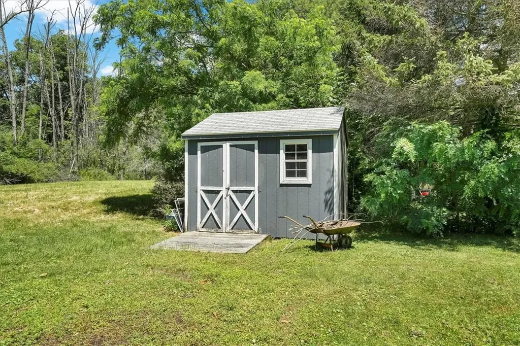8 Merriewold Lane N Monroe NY 10950