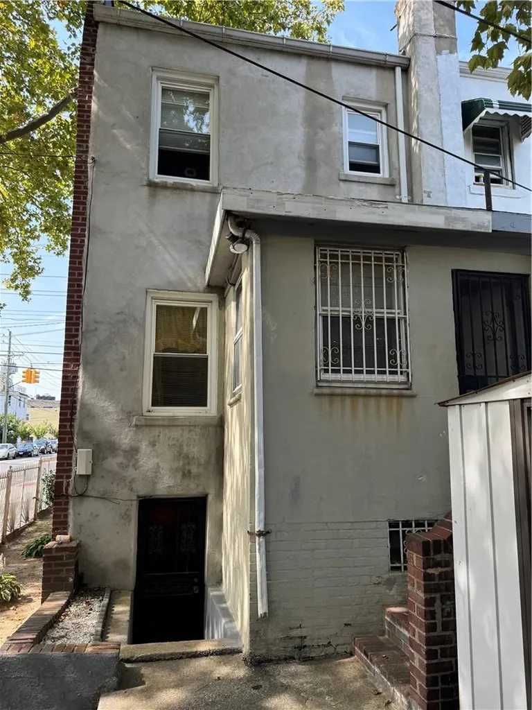 4024 Paulding Avenue Bronx NY 10466