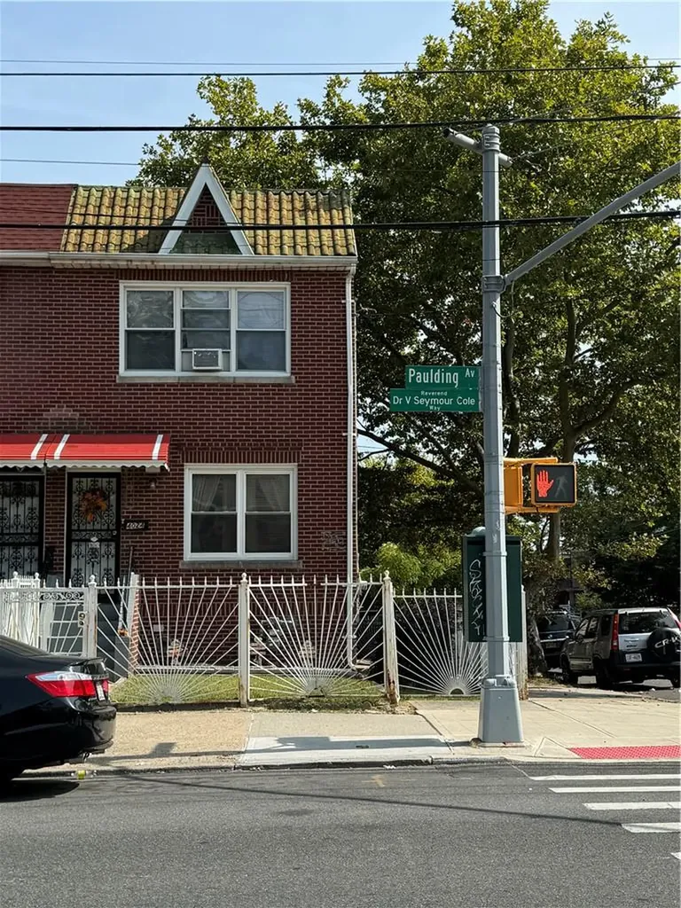 4024 Paulding Avenue Bronx NY 10466