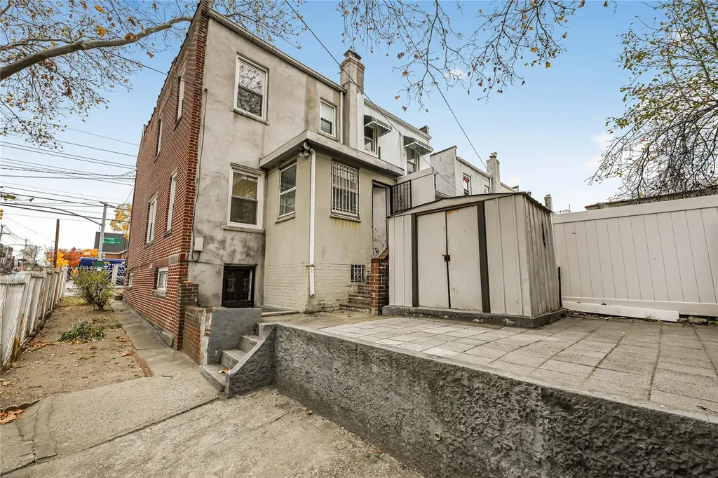 4024 Paulding Avenue Bronx NY 10466
