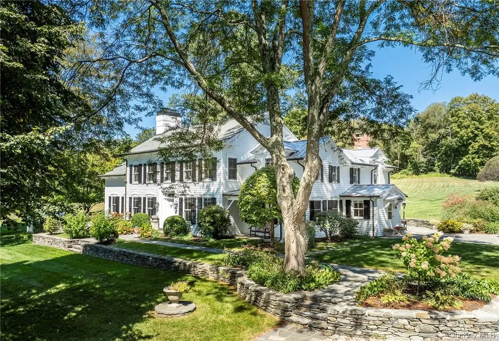 570 Pumpkin Lane Clinton Corners NY 12514