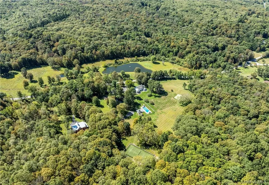 570 Pumpkin Lane Clinton Corners NY 12514