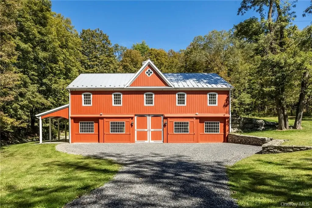 570 Pumpkin Lane Clinton Corners NY 12514