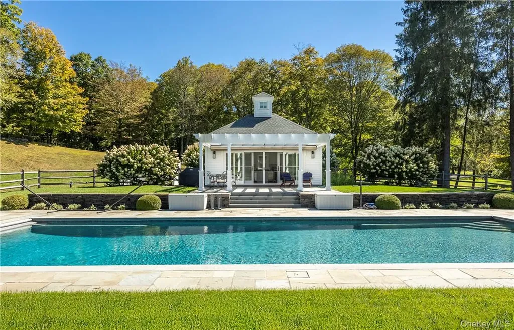570 Pumpkin Lane Clinton Corners NY 12514